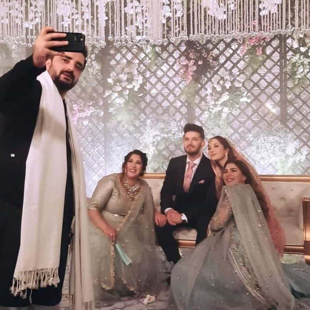 Naimal Khawar shares favourite moments from sister Fiza Khawar's wedding