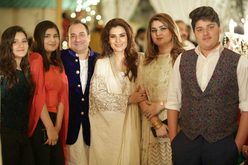Rahat Fateh Ali Khan’s most stupendous clicks with family