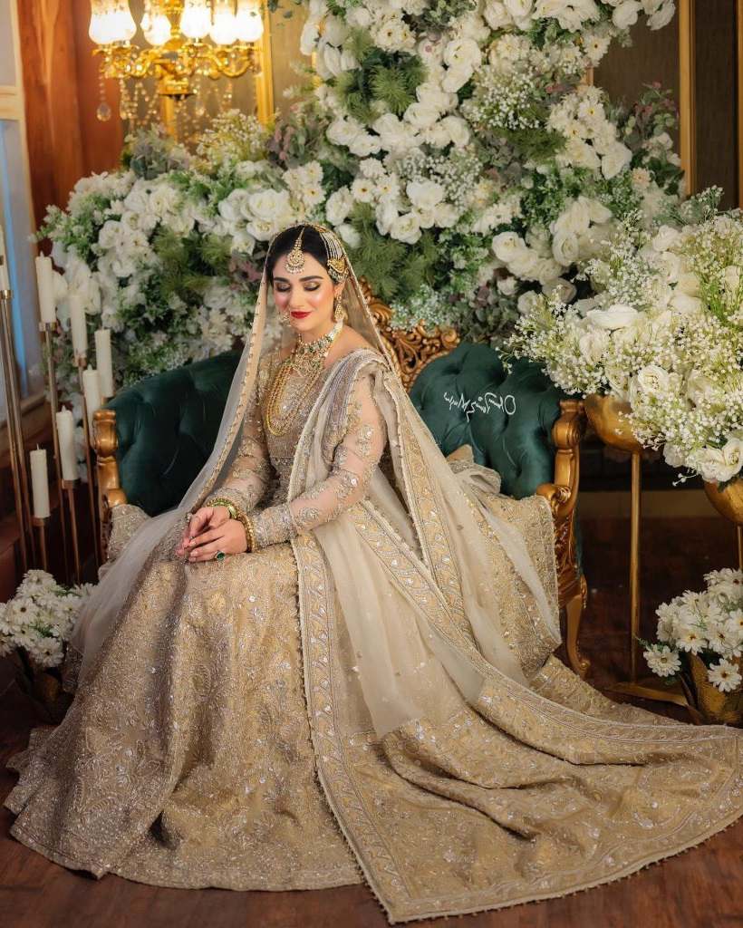 Sarah Khan’s queenly look for bridal shoot would leave you gushing over this beauty