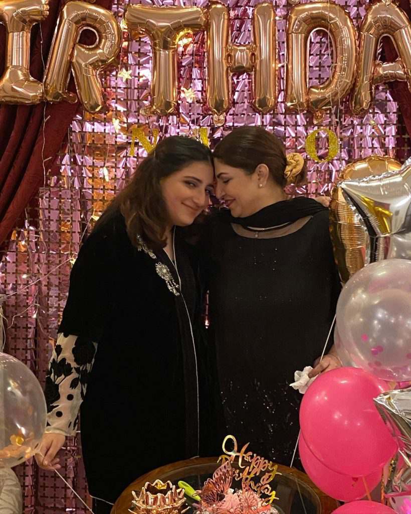 Shagufta Ejaz's daughter’s vivacious pictures from her 16th birthday bash