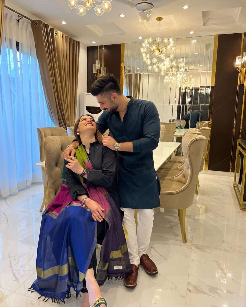 Aiman Khan shares candid pictures with husband Muneeb Butt; wishes her fans on Eid
