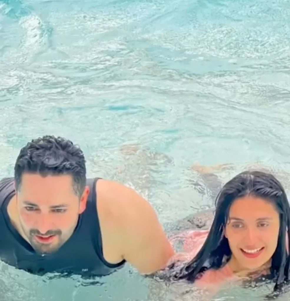 Ayeza Khan targeted for posting pool pictures with friend, Trolls lambast with nasty comments!