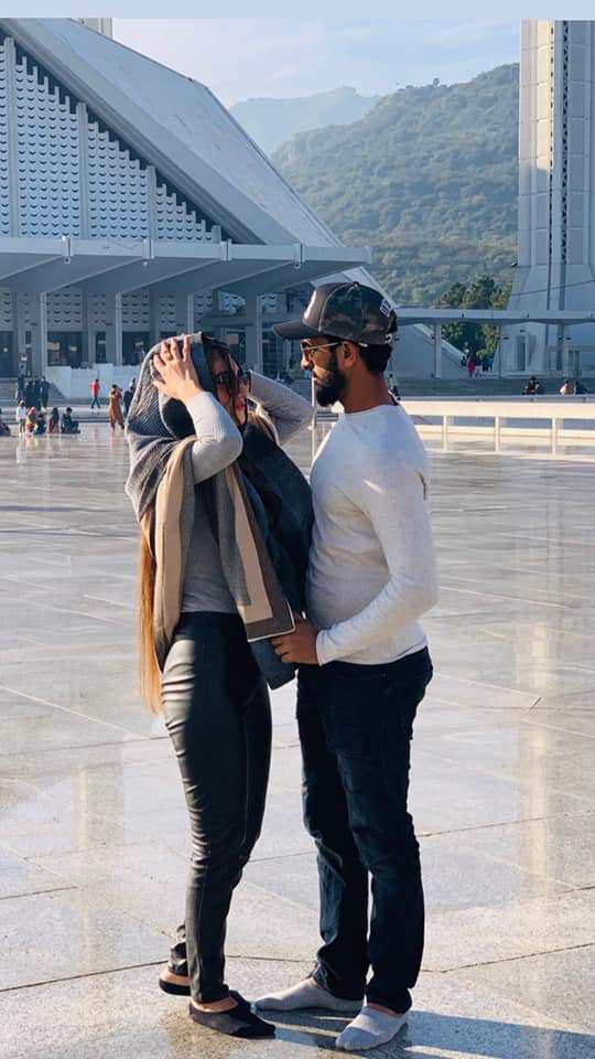 Hassan Ali has romantic ever anniversary wish for wife Samiya Arzoo