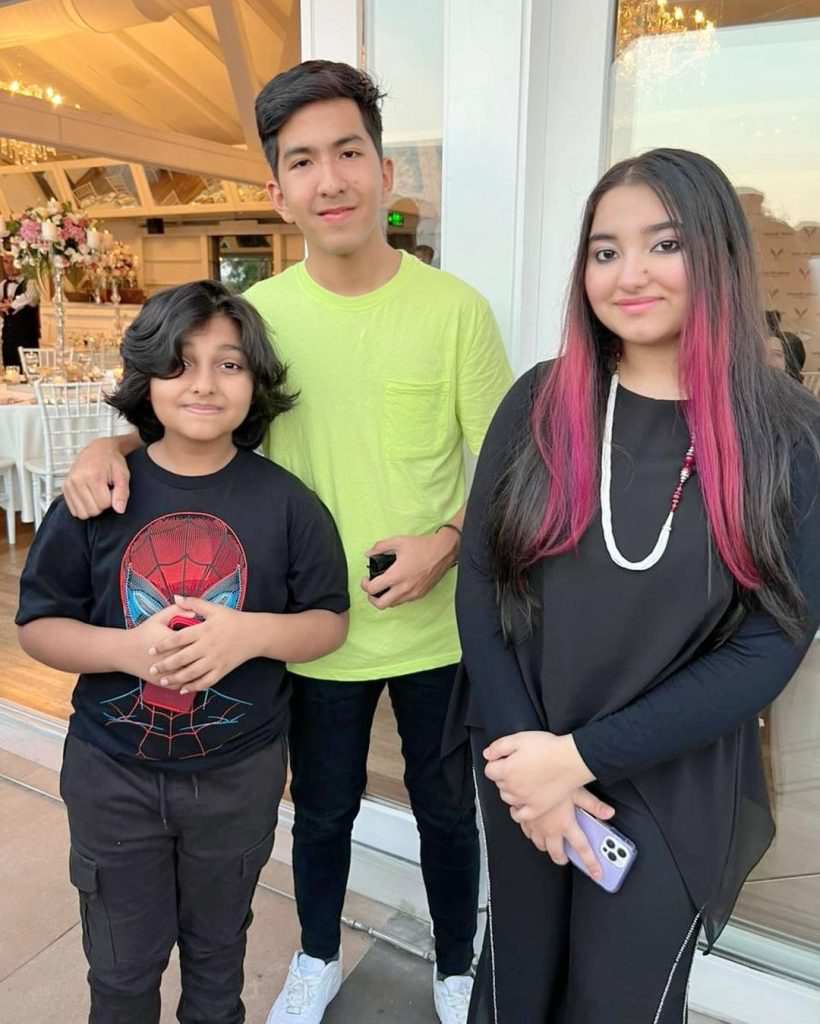 Family in black, Javeria Saud, and her family look smashing in recent pictures