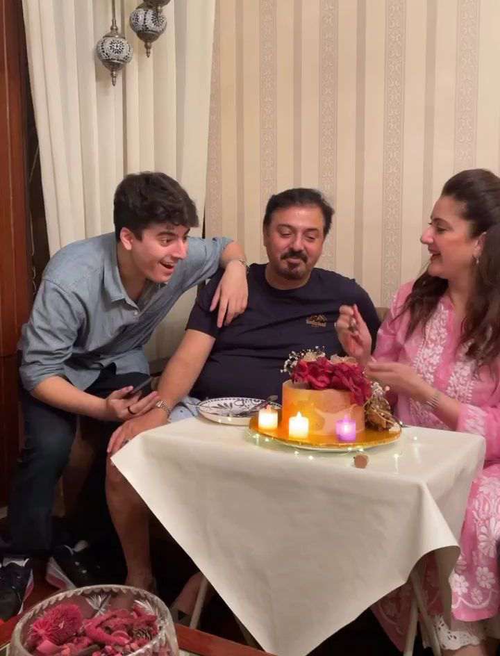 Nauman Ijaz having fun-filled birthday celebrations with family