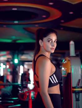 Saba Qamar Zaman’s Gym video is inspiring us to never give up