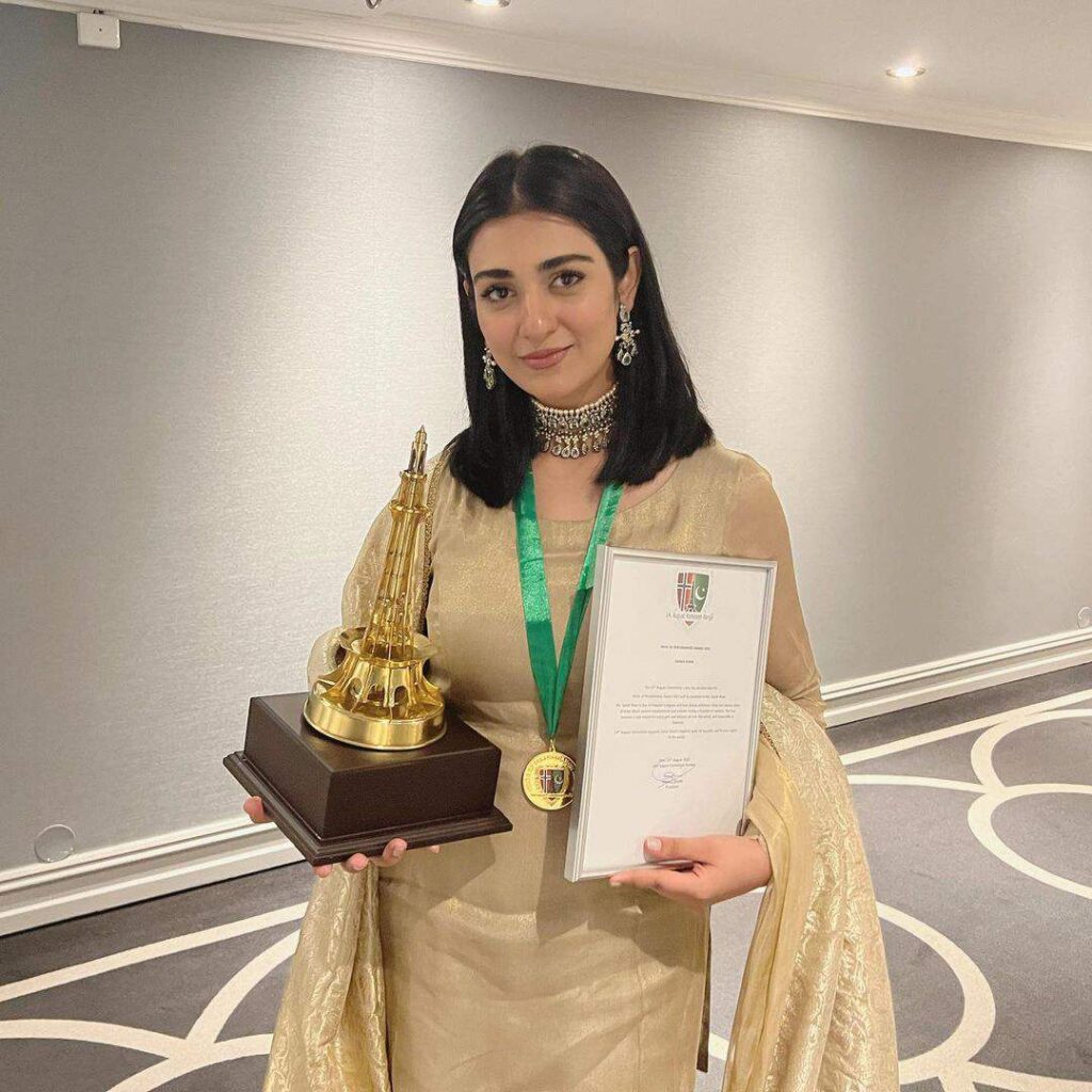Sarah Khan receives Pride of Performance award in Norway