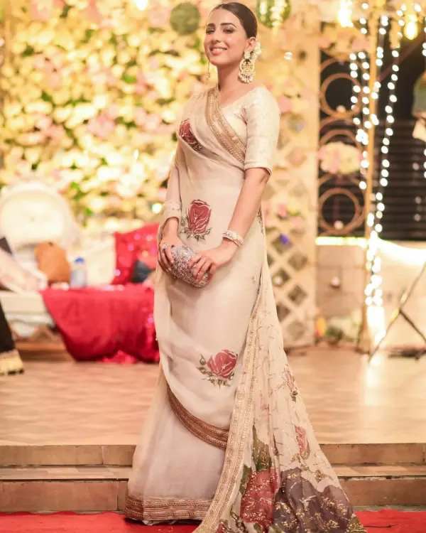 Ushna Shah grace in a floral Saree: have a look
