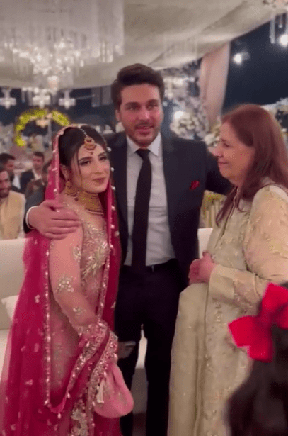Inside pics from Ahsan Khan's sister's wedding reception