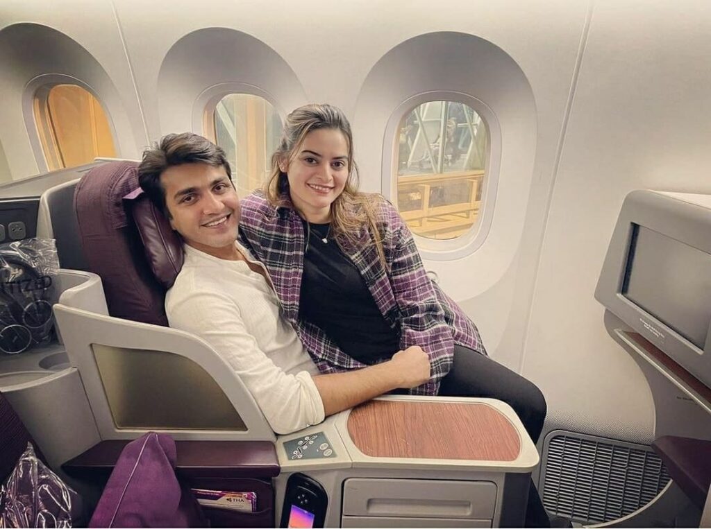 Minal Khan shares a cool pic with her 'airplane buddy' Ahsan Mohsin as they jet off for a vacation