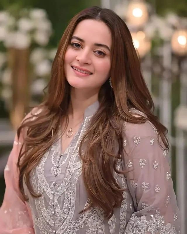 Aiman Khan’s vacation pictures with family