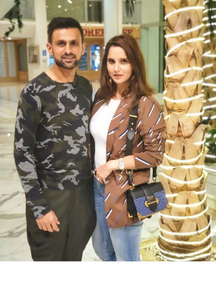 Sania Mirza's latest pictures are creating a stir on social media