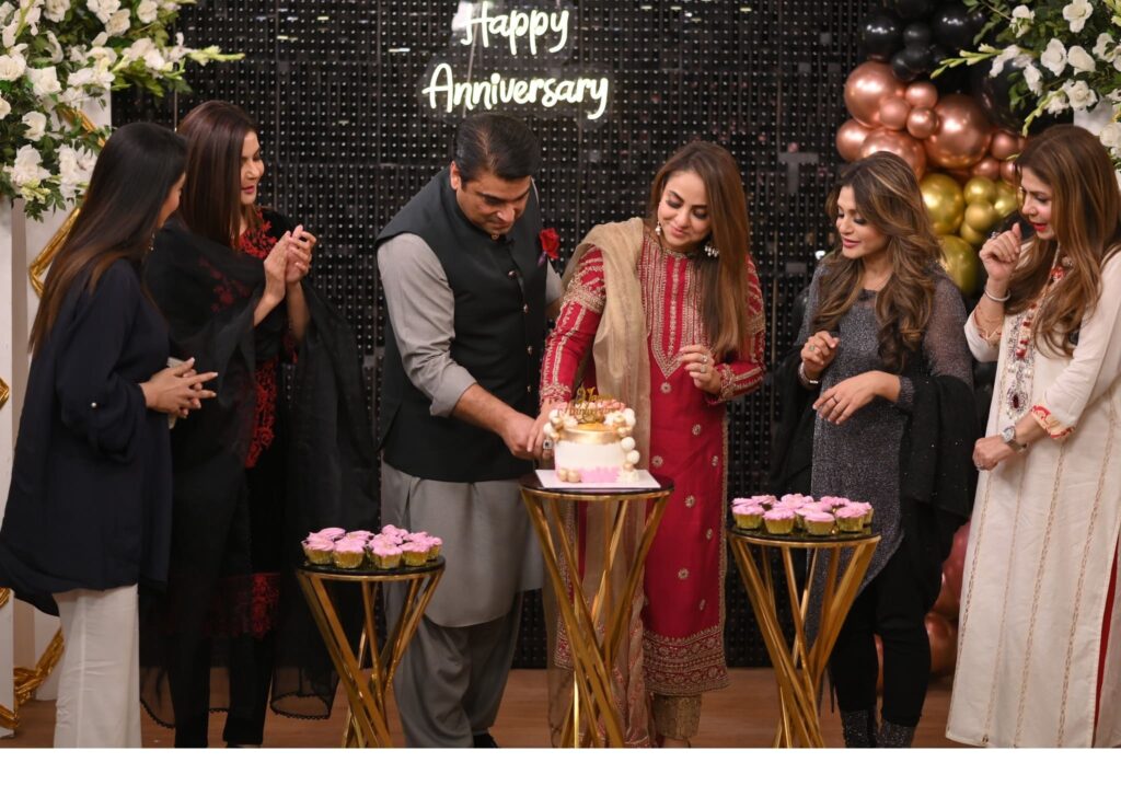 Nadia Khan celebrates her second wedding anniversary with husband Faisal on Nida Yasir's morning show