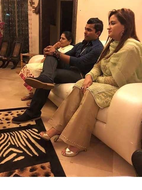Umar Akmal new pictures with wife & family