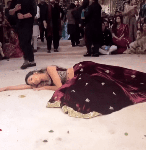 Shaan Shahid’s niece sizzle’s in this stunning dance performance at family wedding