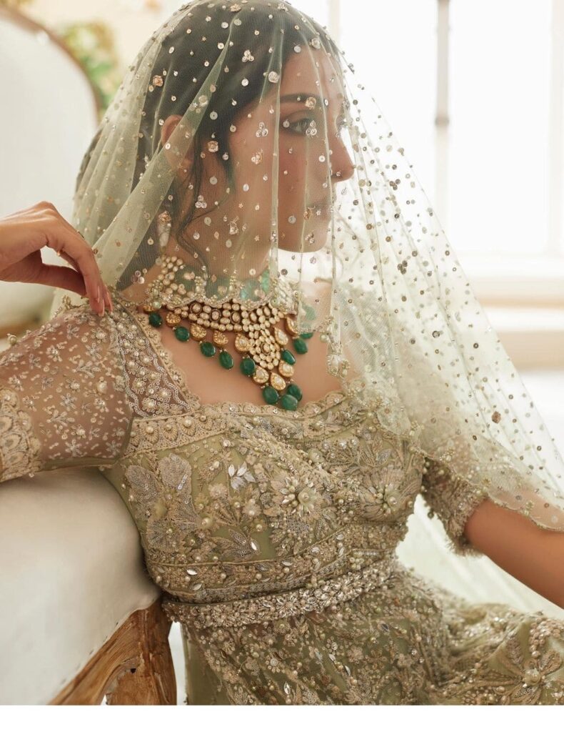 Ayeza Khan's ethereal look in pistachio green bridal dress