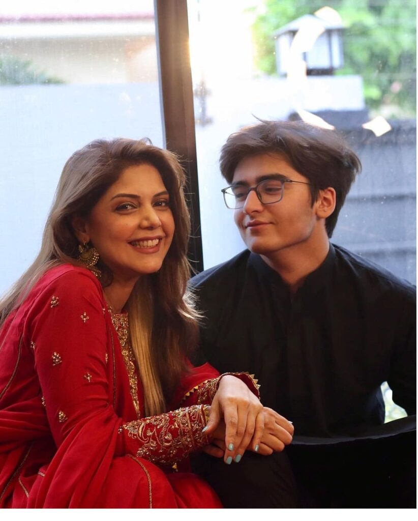 Hadiqa Kiani's touching moments with her beloved son