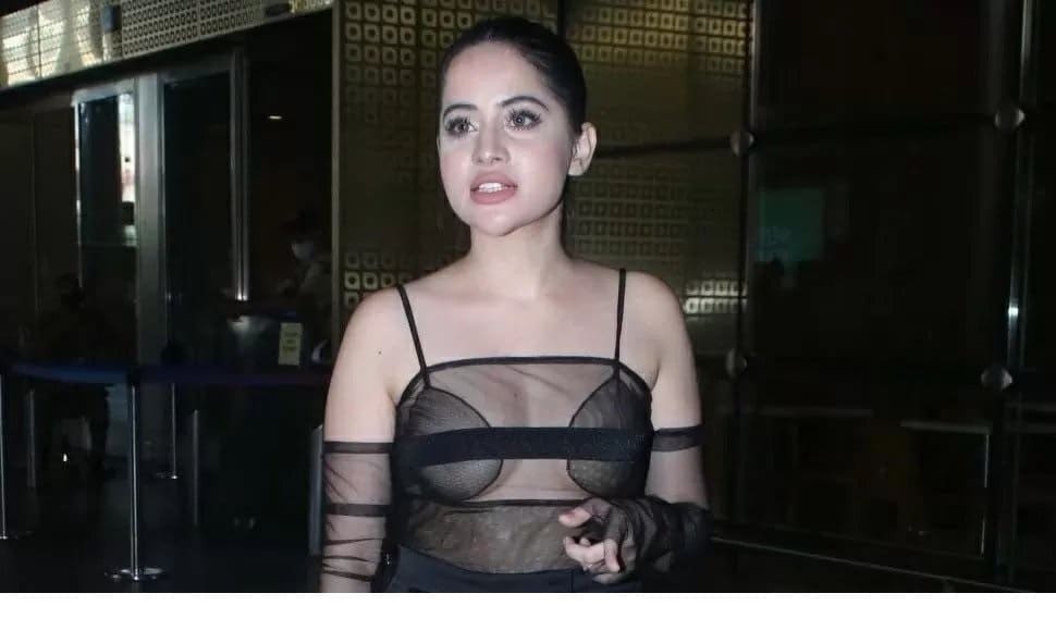 Urfi Javed's transparent BRA and fashion-forward look at the Airport leaves netizens awestruck