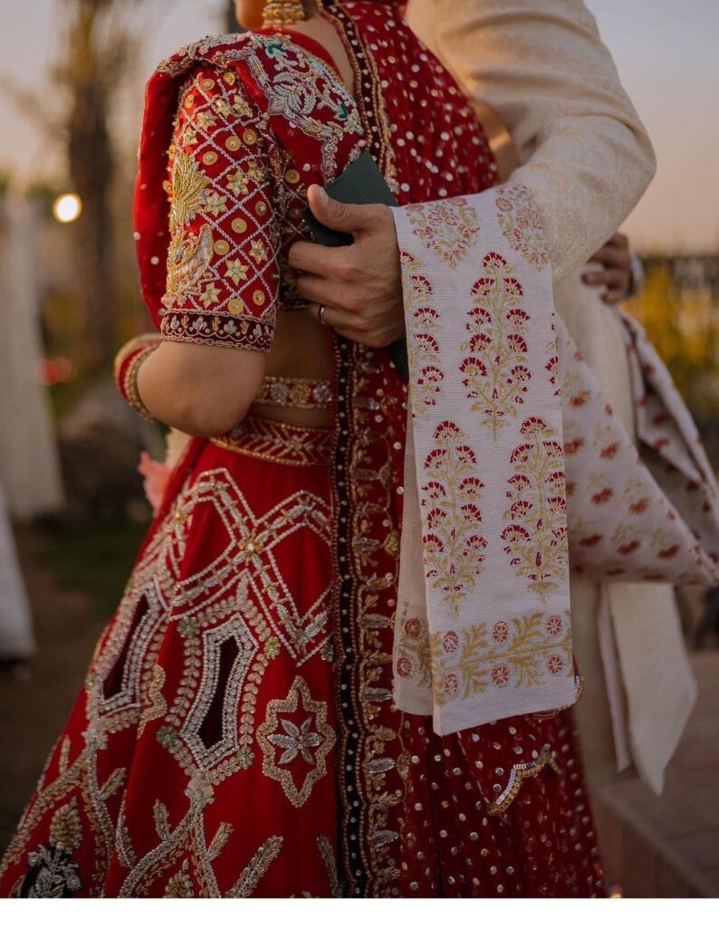 'I am back' Ushna Shah shares new wedding photos on Instagram