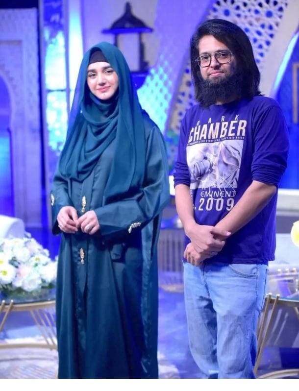 Actress Anum Fayyaz leaves showbiz to begin a new venture as PTV's Ramadan transmission host