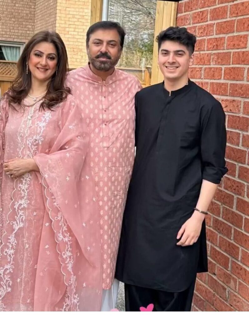 Nauman Ijaz and family celebrating Eid