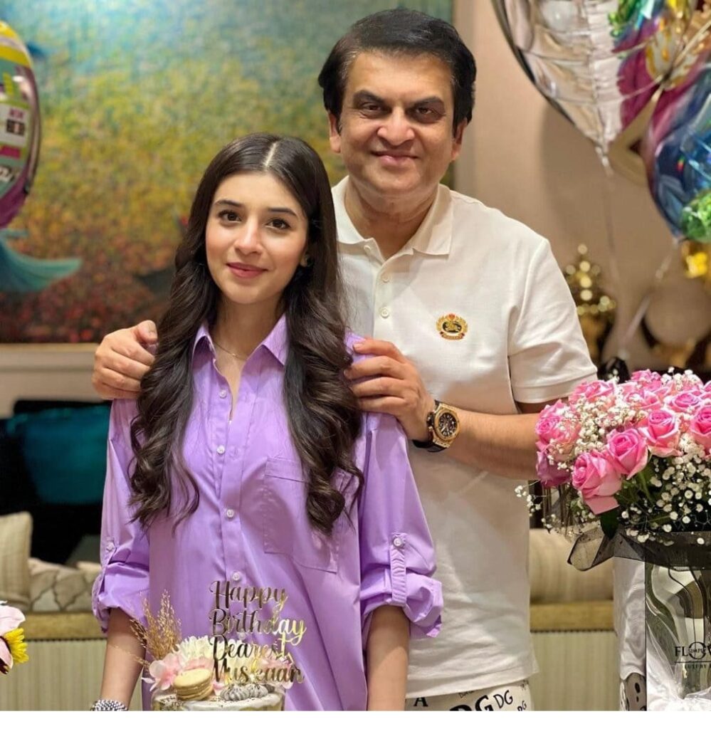 IN PICS: Abdullah Kadwani Celebrates Daughter Muskan's 22nd Birthday, Yumna Zaidi & Wahaj Join!