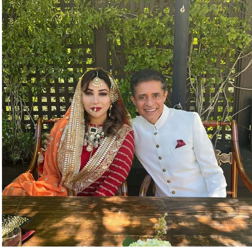 Komal Rizvi's first photos with husband S Ali Uppal break the internet; fans say 'she looks so happy'