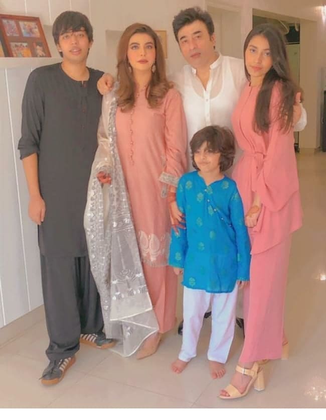 Nida Yasir Exudes Perfection in Eid Clicks, Leaves Fans Awestruck