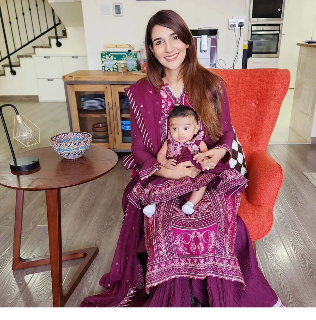 Rabab Hashim Twins With Daughter Myesha In Eid Celebration Photos